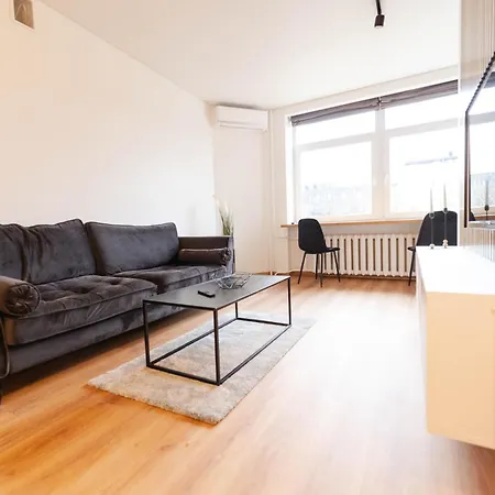 New Premium In The Old Town Of Apartment *